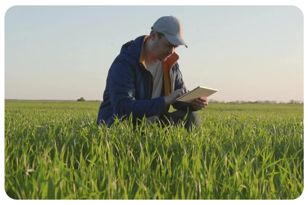 Pessoa promovendo agricultura de precisão